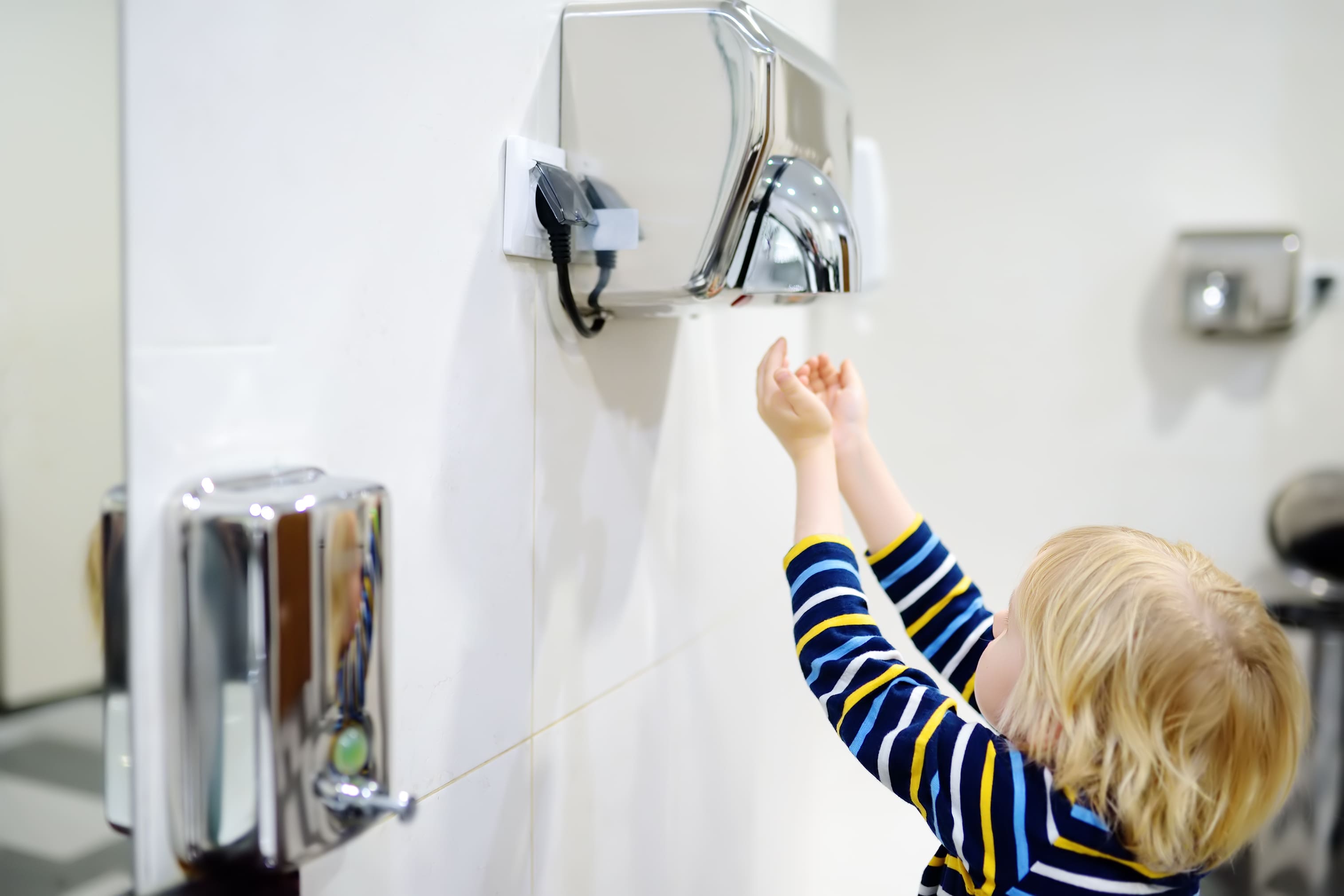 Hindari Pengering Tangan Otomatis jika Mencuci Tangan, Kenapa?